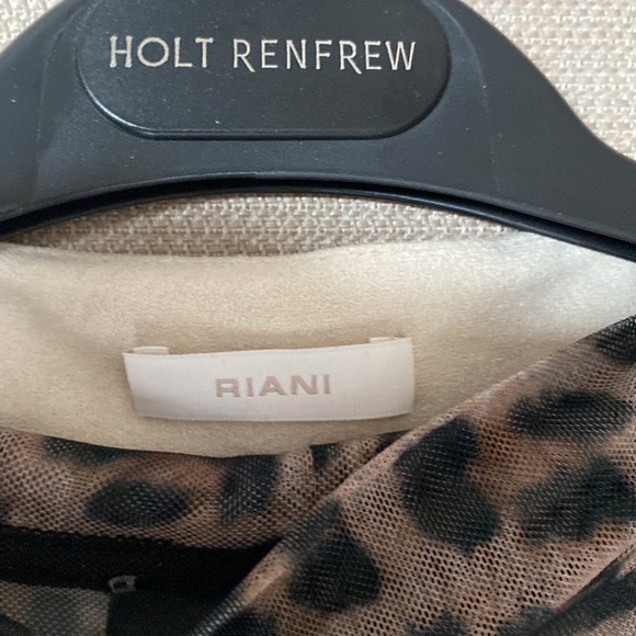 Riani feels faux suede never worn tunic! - Picture 6 of 7